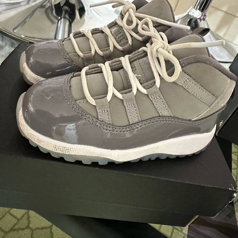 Jordan 11